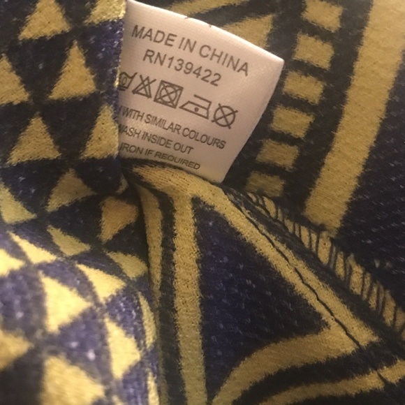 🍒Toni Aztec Print Dress small - Picture 6 of 6